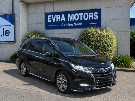 2018 Honda Odyssey 7 SEATER ABSOLUTE AUTOMATIC HYBRID 2.0 PETROL //HIGH SPEC//LOW MILES//HALF LEATHER HEATED SEATS//ADA