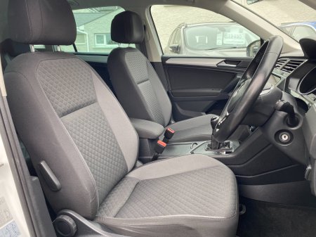 2018 Volkswagen Tiguan - photo 12