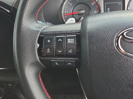 2023 Toyota Hilux - photo 18