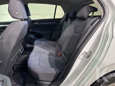 2022 Volkswagen Golf - photo 21