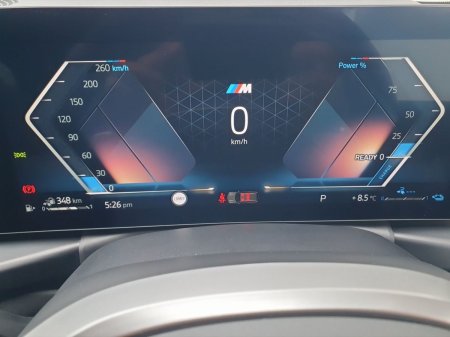 2025 BMW 3-Series - photo 9