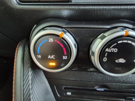 2018 Mazda Demio - photo 10