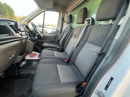 2022 Ford Transit - photo 6