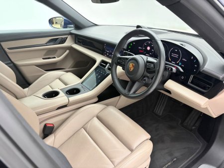 2020 Porsche Taycan - photo 26