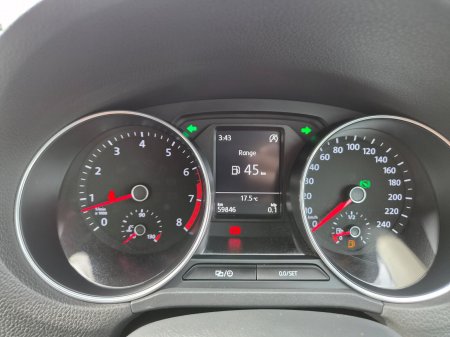 2015 Volkswagen Polo - photo 28