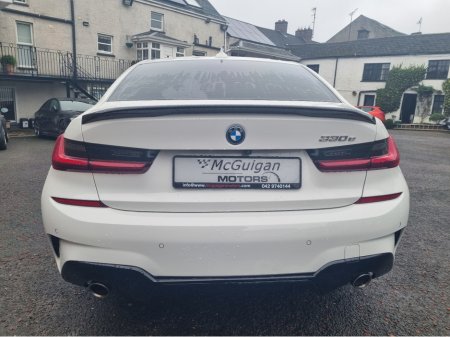 2022 BMW 3-Series - photo 19
