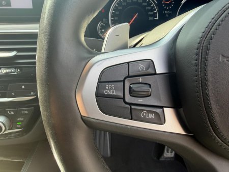 2017 BMW 5-Series - photo 20