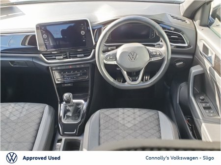 2024 Volkswagen T-Roc - photo 8