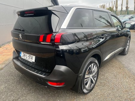 2024 Peugeot 5008 - photo 3