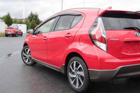 2015 Toyota Aqua - photo 9