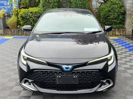2025 Toyota Corolla - photo 14