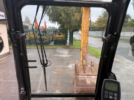 0 JCB  - photo 28