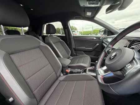 2021 Volkswagen T-Roc - photo 11