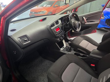 2015 Kia Ceed - photo 16