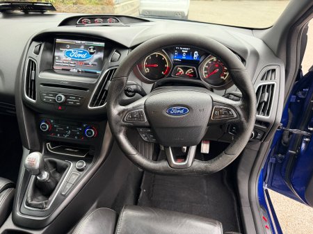 2016 Ford Focus - photo 8