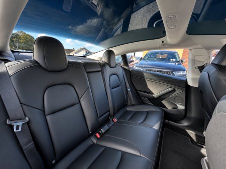 2023 Tesla Model 3 - photo 9