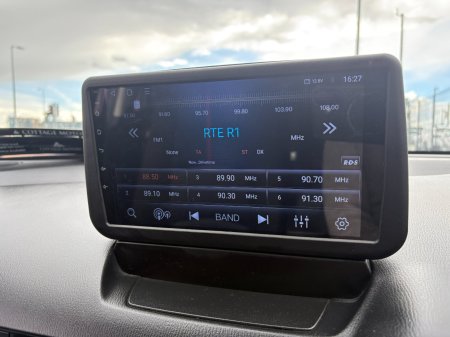 2016 Mazda Demio - photo 15