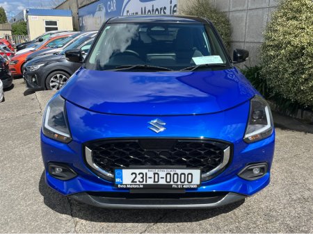 2023 Suzuki Swift - photo 2