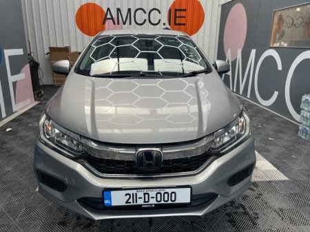 2021 Honda Grace - photo 2