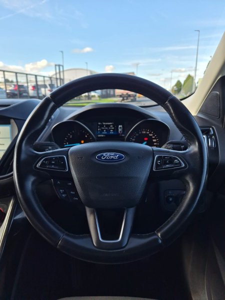 2017 Ford Kuga - photo 27