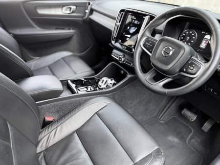 2022 Volvo XC40 - photo 13