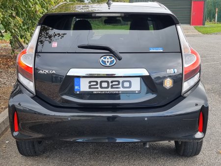 2020 Toyota Aqua - photo 7