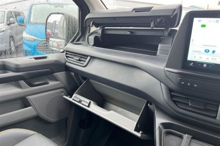 2026 Ford Transit Custom - photo 7
