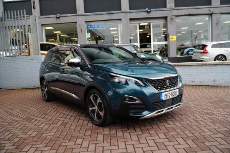 2019 Peugeot 5008
