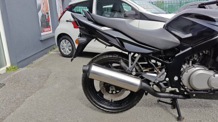 2005 Suzuki GS - photo 4