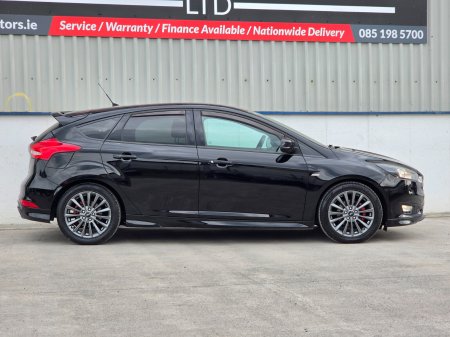 2017 Ford Focus - photo 5