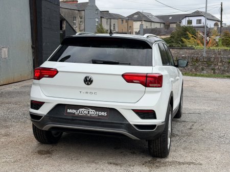 2021 Volkswagen T-Roc - photo 8