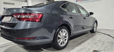 2018 Skoda Superb - photo 8