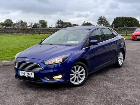 2017 Ford Focus - photo 2