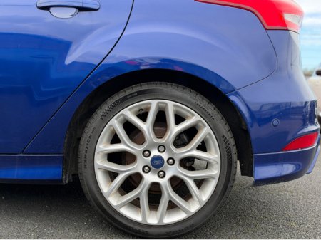 2016 Ford Focus - photo 7