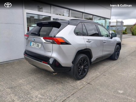 2024 Toyota RAV4 - photo 2