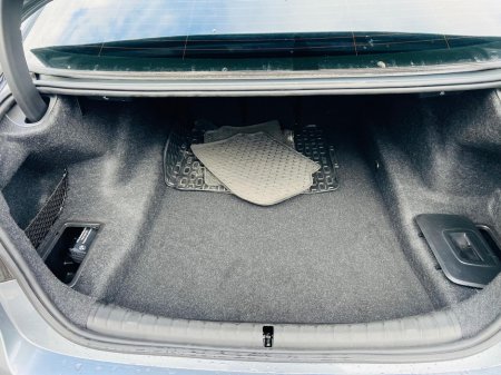 2018 BMW 5-Series - photo 17