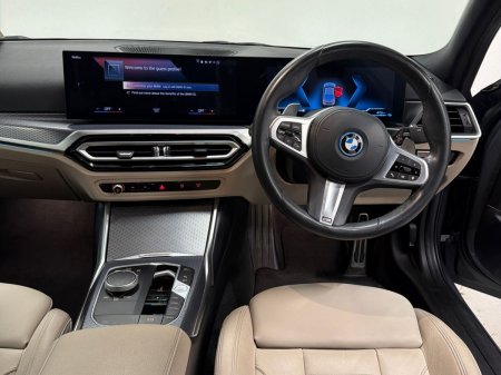 2024 BMW 3-Series - photo 5