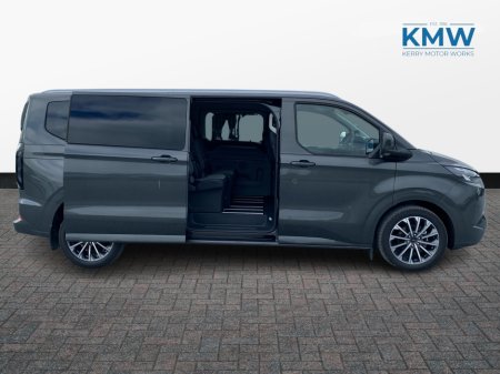 2026 Ford Tourneo Custom - photo 4