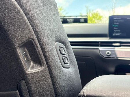 2026 Kia Sorento - photo 34