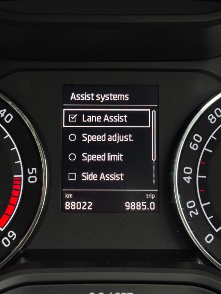 2020 Skoda Superb - photo 24