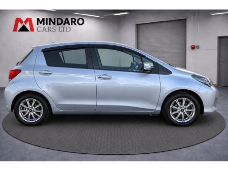 2016 Toyota Yaris - photo 7