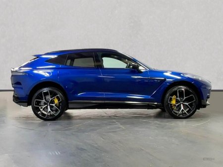 2025 Aston Martin DBX - photo 3