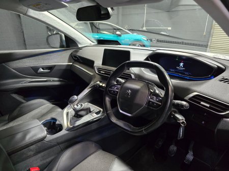 2017 Peugeot 3008 - photo 15