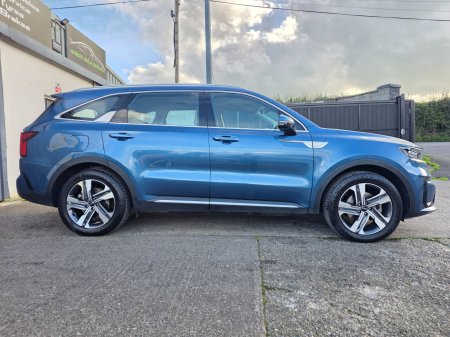 2023 Kia Sorento - photo 9