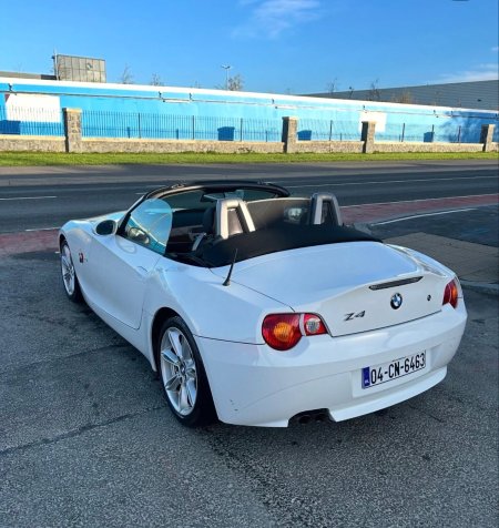 2004 BMW Z4 - photo 4