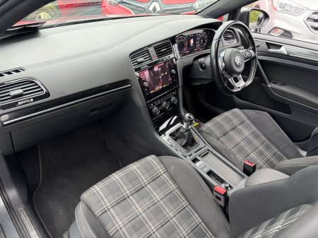 2017 Volkswagen Golf - photo 12