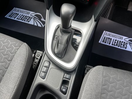 2023 Toyota Yaris Cross - photo 25