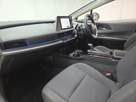 2024 Toyota Prius - photo 4