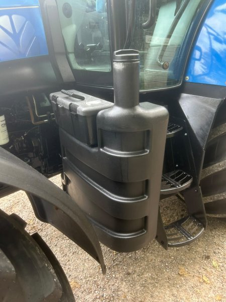 2008 New Holland T6080 - photo 10