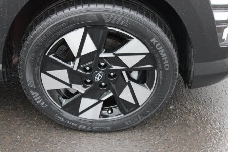 2023 Hyundai KONA - photo 10